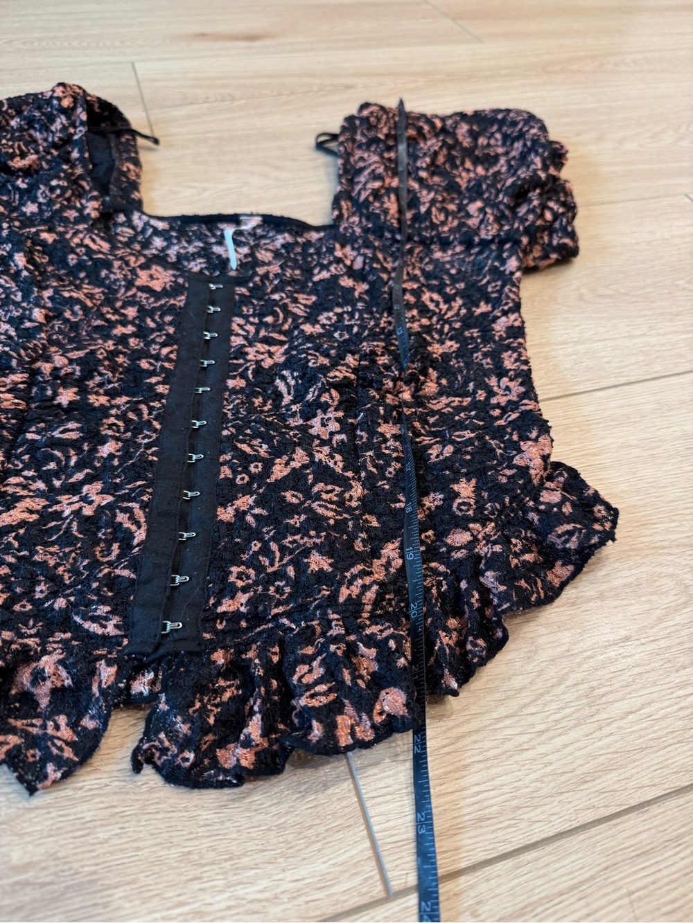 Free People Black Puff Sleeve Floral Lace-Trim Blouse oh baby corset medium - Picture 11 of 11